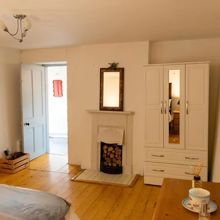 Moore's Vakantiehuis Birr